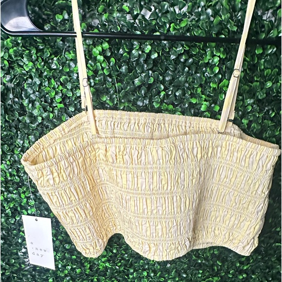 Women’s halter top size M - Picture 4 of 6